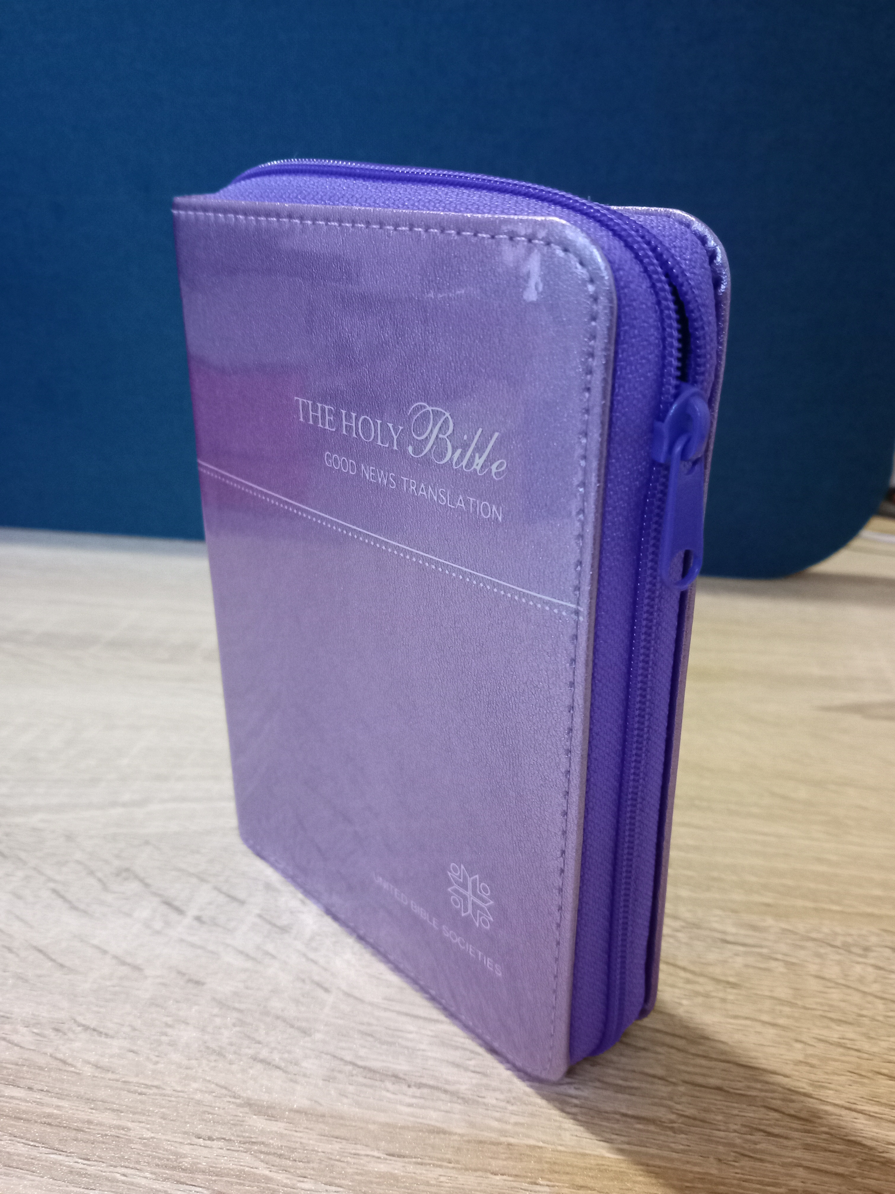 GNB 035 CZ wrapped with Zip – violet